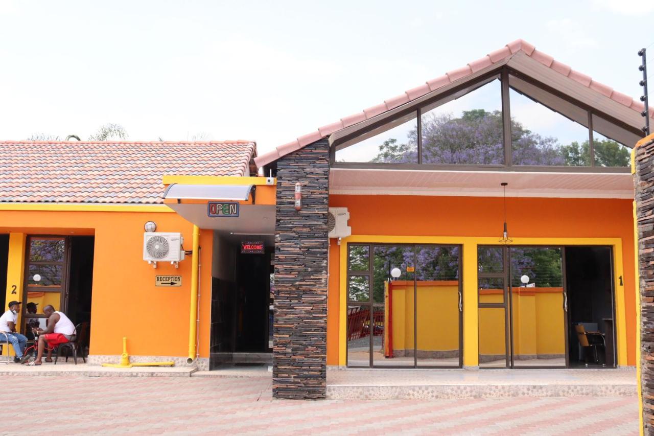 Princess Lodge Rustenburg Exterior foto